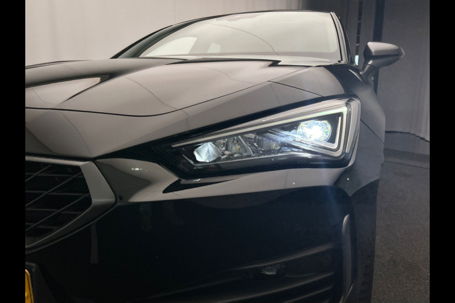CUPRA Leon 1.4 e-Hybrid | VZ Performance | PHEV | Pano/Dak | Camera | Stoel/Stuur Verwarming
