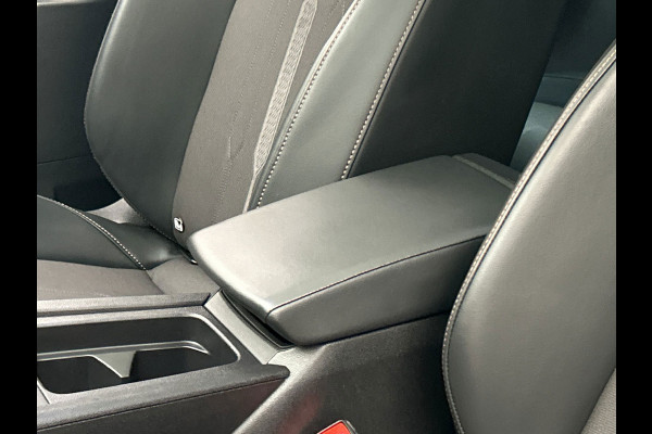 CUPRA Leon 1.4 e-Hybrid | VZ Performance | PHEV | Pano/Dak | Camera | Stoel/Stuur Verwarming