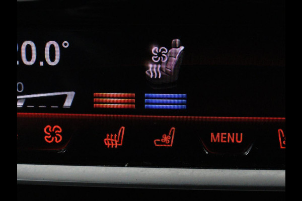 BMW 5 Serie 520i M Sport | Panoramadak | Stoelventilatie | Head-Up | 360 Camera | Leder | Adaptief LED | Memory | Carplay | Sfeerverlichting | Achterbankverwarming | Navigatie | Stuurverwarming