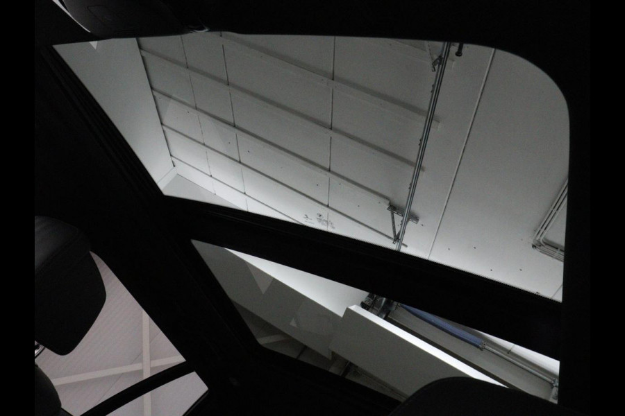 BMW 5 Serie 520i M Sport | Panoramadak | Stoelventilatie | Head-Up | 360 Camera | Leder | Adaptief LED | Memory | Carplay | Sfeerverlichting | Achterbankverwarming | Navigatie | Stuurverwarming