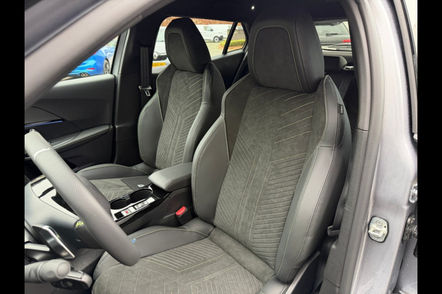 Peugeot 2008 HYBRID 145 GT-LINE Alcantara Stoelverwarming