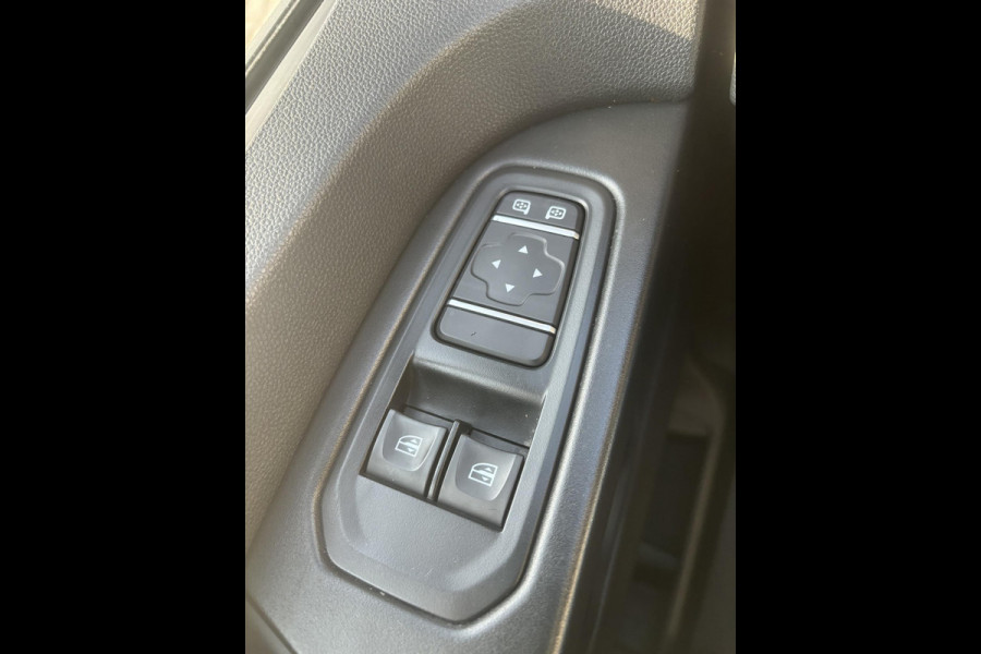 Renault Trafic 2.0 dCi L2H1 Comf.*CARPLAY*CRUISE*NAV*A/C*NW MODEL