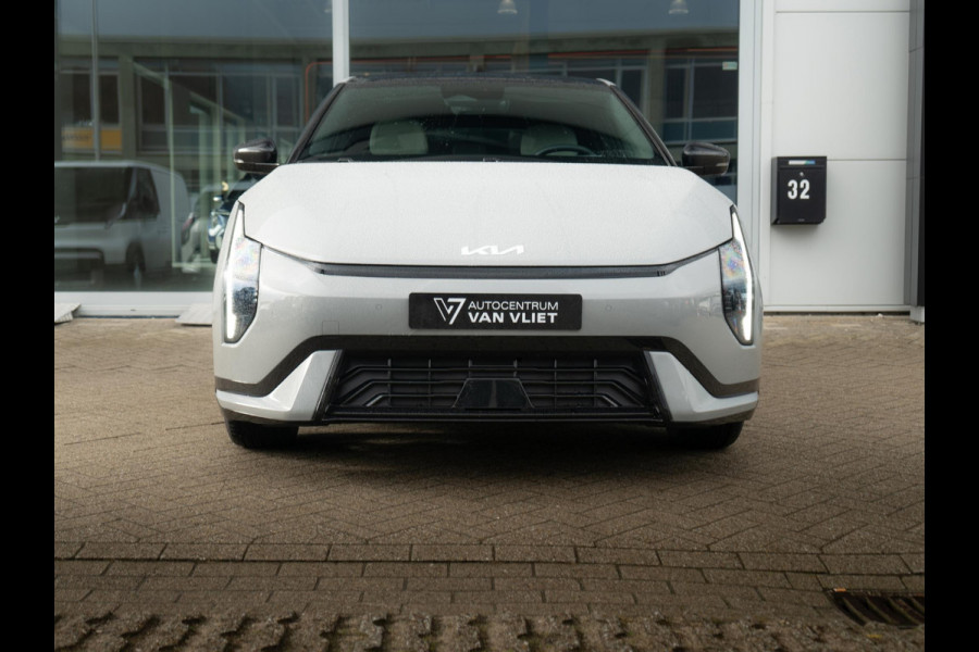 Kia EV4 GT-Line 81.4 kWh | DIRECT LEVERBAAR | Schuifkanteldak | Navigatie | Stoel en stuurverwarming | H&K | Elektrische achterklep