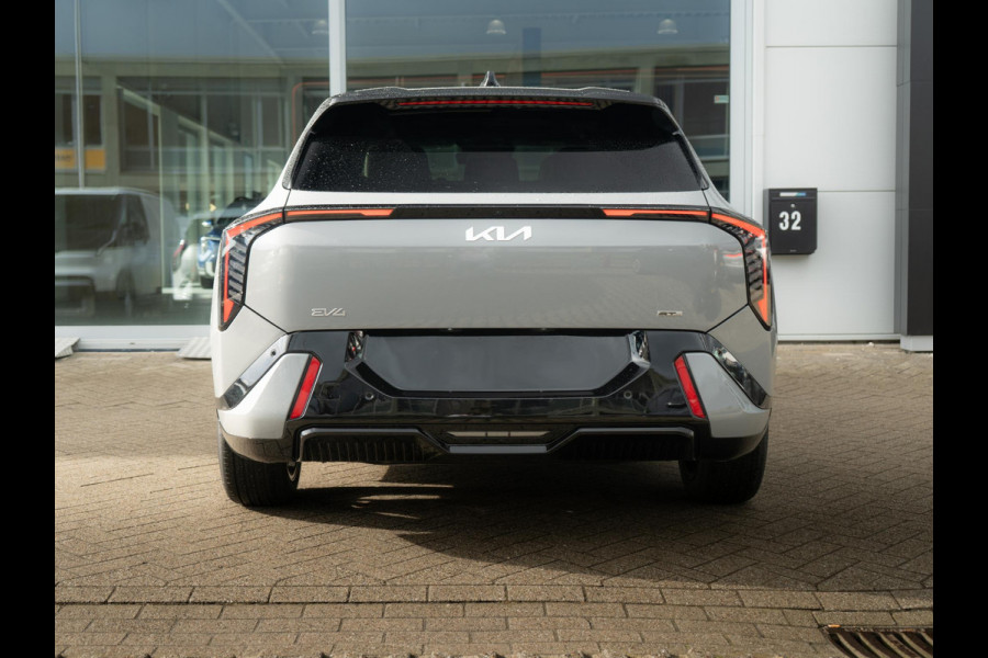 Kia EV4 GT-Line 81.4 kWh | DIRECT LEVERBAAR | Schuifkanteldak | Navigatie | Stoel en stuurverwarming | H&K | Elektrische achterklep