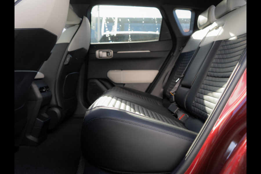 Kia EV4 GT-Line 81.4 kWh | DIRECT LEVERBAAR | Schuifkanteldak | Navigatie | Stoel en stuurverwarming | H&K | Elektrische achterklep