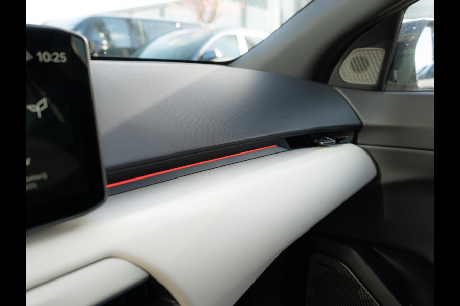 Kia EV4 GT-Line 81.4 kWh | DIRECT LEVERBAAR | Schuifkanteldak | Navigatie | Stoel en stuurverwarming | H&K | Elektrische achterklep