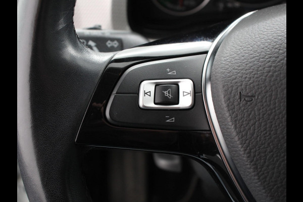 Volkswagen e-Up! e-up! Style Climate control Stoelverwarming Cruise control Parkeersensor achter + camera Lichtmetalen velgen