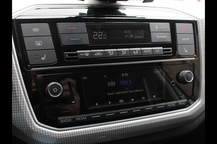 Volkswagen e-Up! e-up! Style Climate control Stoelverwarming Cruise control Parkeersensor achter + camera Lichtmetalen velgen
