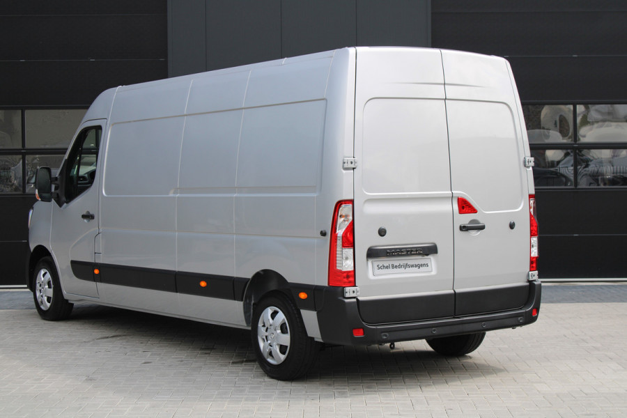 Renault Master T35 2.3 dCi 180pk L3H2 - Airco - Navigatie - Camera - Cruise - Parkeersensoren - 105l tank - Rijklaar