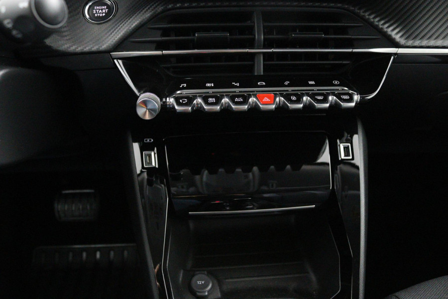 Peugeot e-2008 EV 50 kWh*3FASE*3D-COCKPIT*CARPLAY*NAVI*ECC*CAMERA