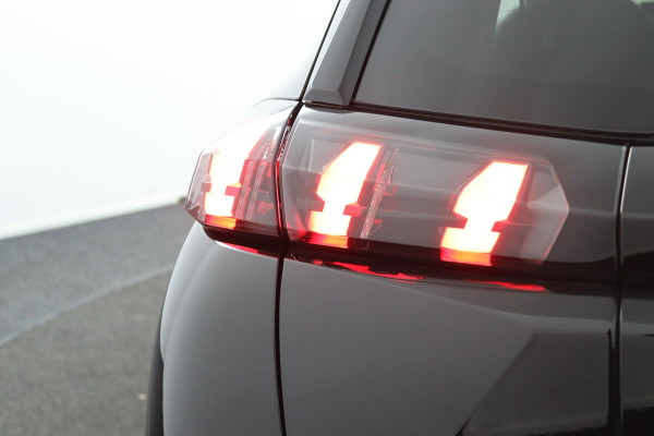 Peugeot e-2008 EV 50 kWh*3FASE*3D-COCKPIT*CARPLAY*NAVI*ECC*CAMERA