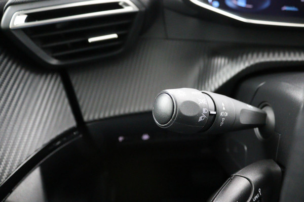 Peugeot e-2008 EV 50 kWh*3FASE*3D-COCKPIT*CARPLAY*NAVI*ECC*CAMERA