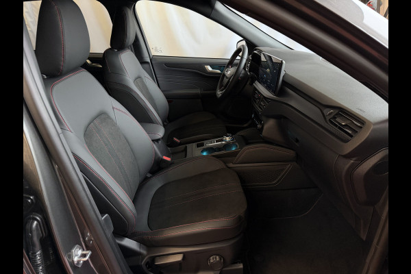 Ford Kuga 2.5 PHEV 243 PK ST-LINE X 2026 PANA B&O TREKHAAK 20''LMV ELEK.STOEL STOEL/STUUR/RUIT VERW. 360.CAM ✅ Ford Wijchen / Al 30 Jaar verkopen wij Ford In Nederland / Wij leveren Nieuwe en Bijna nieuwe Ford's / Zowel : ST-Line X / St-Line / Titanium / Sound Edtioion / Active / Graphite Tech Editi