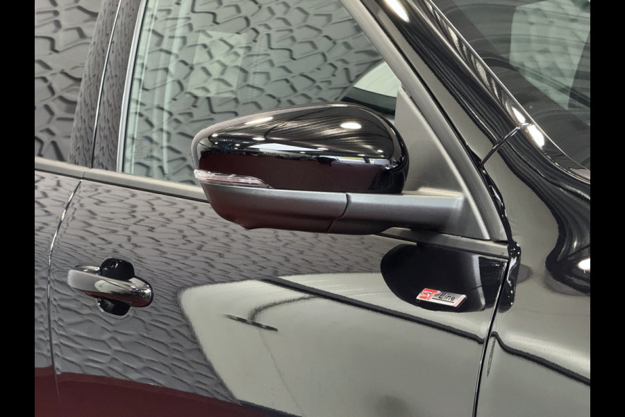 Ford Kuga 2.5 PHEV 243 PK ST-LINE X 2026 SCHUIFDAK 20''LMV HAAK B&O ELEK.STOEL STOEL/STUUR/RUIT VERW. 360.CAM phev ✅ Ford Wijchen / Al 30 Jaar verkoop van Ford  In Nederland / Wij leveren Nieuwe en Bijna nieuwe Ford's / Zowel : ST-Line X / St-Line / Titanium / Sound Edtioion / Active / Graphite Tech Editi