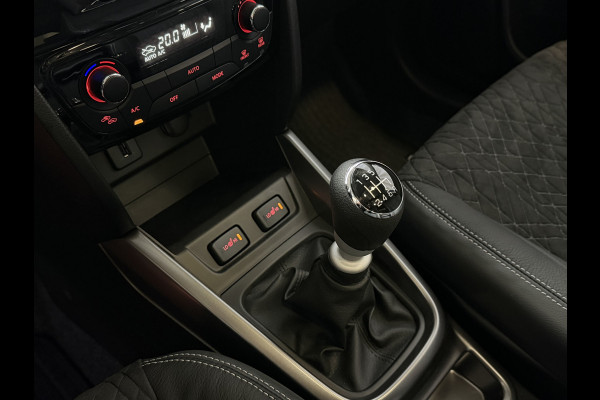 Suzuki Vitara 1.4 BOOSTERJET HYBRID STYLE PANORAMA SCHUIFDAK LEER CARPLAY NAVI CAMERA PDC STOELVERW.