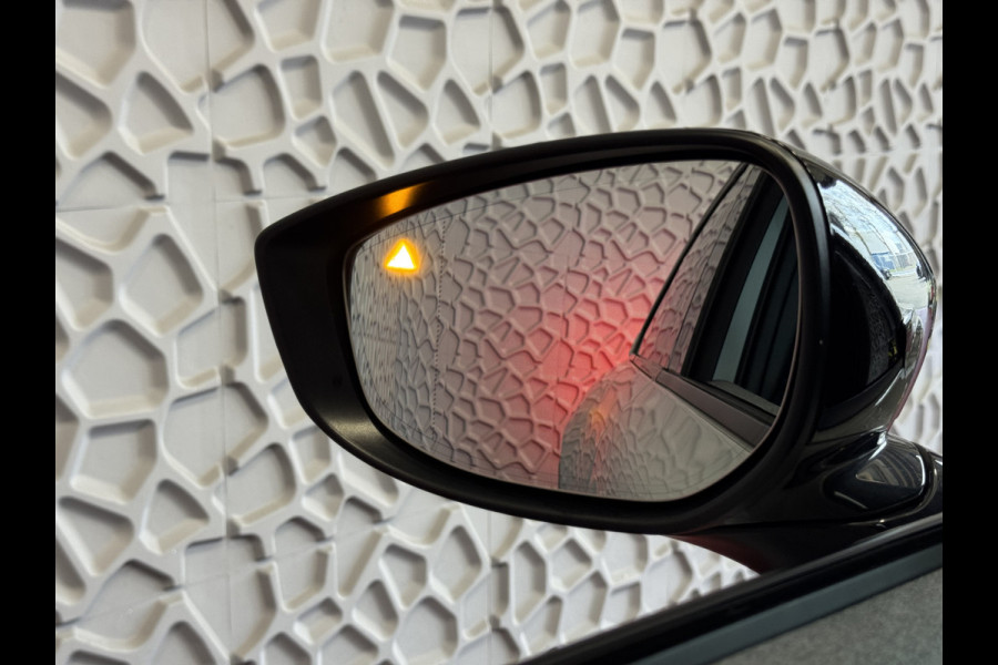 Mazda MX-30 E-SKYACTIV R-EV PHEV BOSE 170PK ELEK.STOEL H.U.D CAMERA LED PLUG IN HYBRID  phev plugin