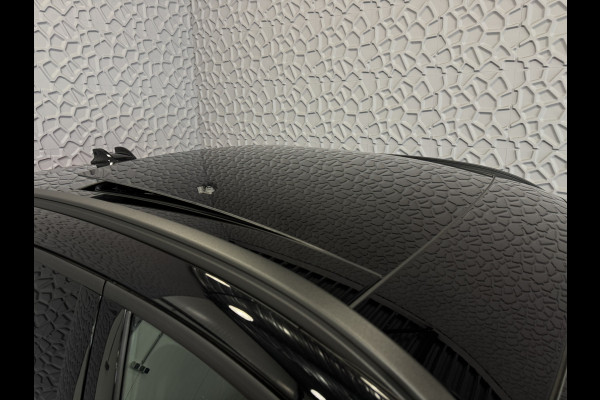 Ford Kuga 2.5 PHEV 243 PK ST-LINE X 2026 SCHUIFDAK 20''LMV HAAK B&O ELEK.STOEL STOEL/STUUR/RUIT VERW. 360.CAM phev ✅ Ford Wijchen / Al 30 Jaar verkopen wij Ford In Nederland / Wij leveren Nieuwe en Bijna nieuwe Ford's / Zowel : ST-Line X / St-Line / Titanium / Sound Edtioion / Active / Graphite Tech Editi