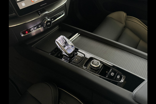 Volvo XC60 2.0 T6 AWD PLUS BLACK EDITION NIEUWE AUTO HARMAN KARDON LEER SCHUIFDAK PHEV Plug in Hybrid ✅ Top Auto's Wijchen ,  Altijd een Ruim aanbod van Volvo's i  BUSINESS / CORE / BRIGHT / DARK / ULTRA DARK / PLUS DARK / BLACK EDITION  / ESSENTIAL / T6 / T8 ✅