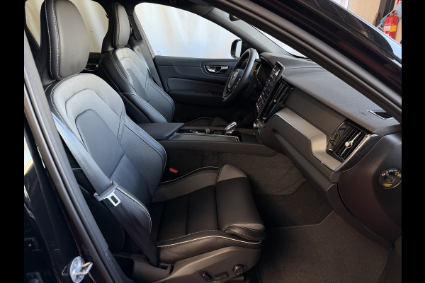 Volvo XC60 2.0 T6 AWD PLUS BLACK EDITION NIEUWE AUTO HARMAN KARDON LEER SCHUIFDAK PHEV Plug in Hybrid ✅ Top Auto's Wijchen ,  Altijd een Ruim aanbod van Volvo's i  BUSINESS / CORE / BRIGHT / DARK / ULTRA DARK / PLUS DARK / BLACK EDITION  / ESSENTIAL / T6 / T8 ✅