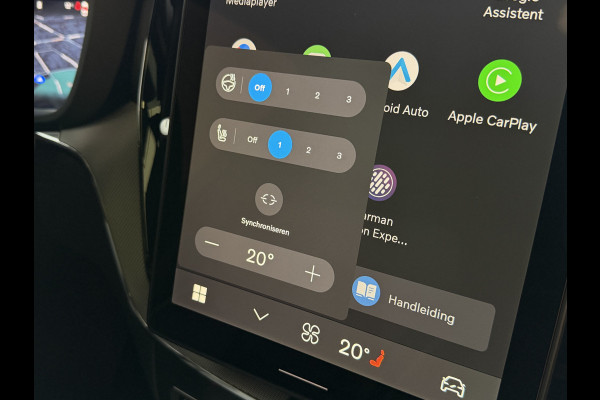 Volvo XC60 2.0 T6 AWD PLUS BLACK EDITION NIEUWE AUTO HARMAN KARDON LEER SCHUIFDAK PHEV Plug in Hybrid ✅ Top Auto's Wijchen ,  Altijd een Ruim aanbod van Volvo's i  BUSINESS / CORE / BRIGHT / DARK / ULTRA DARK / PLUS DARK / BLACK EDITION  / ESSENTIAL / T6 / T8 ✅