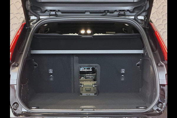 Volvo XC60 2.0 T6 AWD PLUS BLACK EDITION NIEUWE AUTO HARMAN KARDON LEER SCHUIFDAK PHEV Plug in Hybrid ✅ Top Auto's Wijchen ,  Altijd een Ruim aanbod van Volvo's i  BUSINESS / CORE / BRIGHT / DARK / ULTRA DARK / PLUS DARK / BLACK EDITION  / ESSENTIAL / T6 / T8 ✅