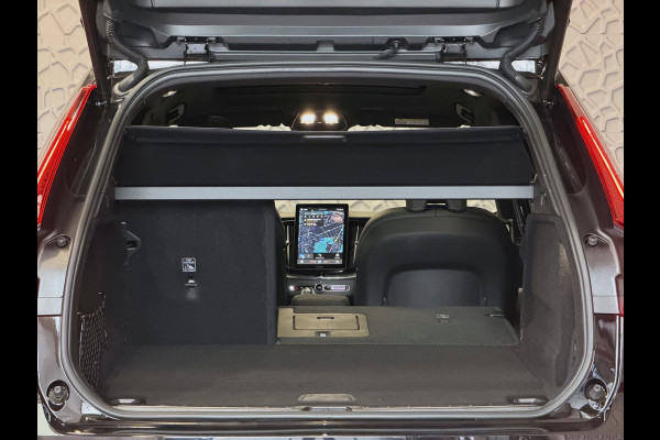 Volvo XC60 2.0 T6 AWD PLUS BLACK EDITION NIEUWE AUTO HARMAN KARDON LEER SCHUIFDAK PHEV Plug in Hybrid ✅ Top Auto's Wijchen ,  Altijd een Ruim aanbod van Volvo's i  BUSINESS / CORE / BRIGHT / DARK / ULTRA DARK / PLUS DARK / BLACK EDITION  / ESSENTIAL / T6 / T8 ✅