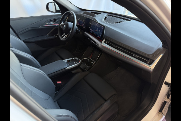 BMW X1 XDRIVE 25E PLUG IN HYBIRD M-SPORT LED PANORAMA .SCHUIFDAK ELEK.KLEP NAVI STOELVERW M-SHADOW LINE ELEK.STOEL ZWARTE.HEMEL 2025 PHEV PLUG IN HYBRID AWD 4X4 4WD ✅ Top Auto's. Al 30 Jaar uw Bmw Specialist in ,  BMW M / M Sport / PHEV / HEV / Hybrid / Mhev / 25e / 30e / xDrive25e // xDrive30e / sDrive18i / sDrive20i / sDrive23i ✅