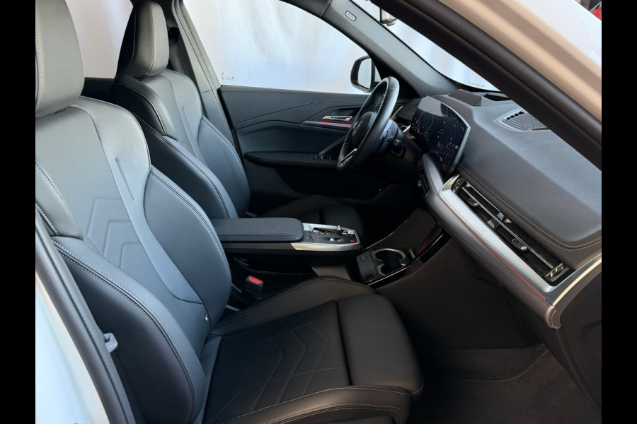 BMW X1 XDRIVE 25E PLUG IN HYBIRD M-SPORT LED PANORAMA .SCHUIFDAK ELEK.KLEP NAVI STOELVERW M-SHADOW LINE ELEK.STOEL ZWARTE.HEMEL 2025 PHEV PLUG IN HYBRID AWD 4X4 4WD ✅ Top Auto's. Al 30 Jaar uw Bmw Specialist in ,  BMW M / M Sport / PHEV / HEV / Hybrid / Mhev / 25e / 30e / xDrive25e // xDrive30e / sDrive18i / sDrive20i / sDrive23i ✅