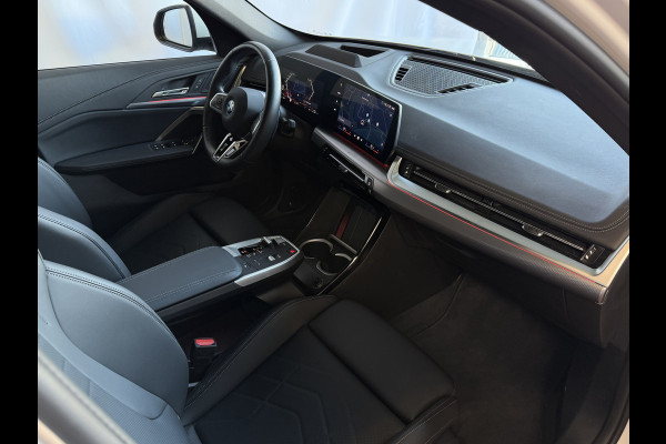 BMW X1 XDRIVE 25E PLUG IN HYBIRD M-SPORT LED PANORAMA .SCHUIFDAK ELEK.KLEP NAVI STOELVERW M-SHADOW LINE ELEK.STOEL ZWARTE.HEMEL 2025 PHEV PLUG IN HYBRID AWD 4X4 4WD ✅ Top Auto's. Al 30 Jaar uw Bmw Specialist in ,  BMW M / M Sport / PHEV / HEV / Hybrid / Mhev / 25e / 30e / xDrive25e // xDrive30e / sDrive18i / sDrive20i / sDrive23i ✅