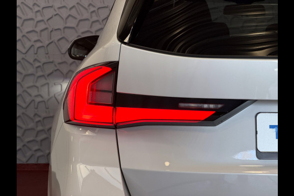 BMW X1 XDRIVE 25E PLUG IN HYBIRD M-SPORT LED PANORAMA .SCHUIFDAK ELEK.KLEP NAVI STOELVERW M-SHADOW LINE ELEK.STOEL ZWARTE.HEMEL 2025 PHEV PLUG IN HYBRID AWD 4X4 4WD ✅ Top Auto's. Al 30 Jaar uw Bmw Specialist in ,  BMW M / M Sport / PHEV / HEV / Hybrid / Mhev / 25e / 30e / xDrive25e // xDrive30e / sDrive18i / sDrive20i / sDrive23i ✅