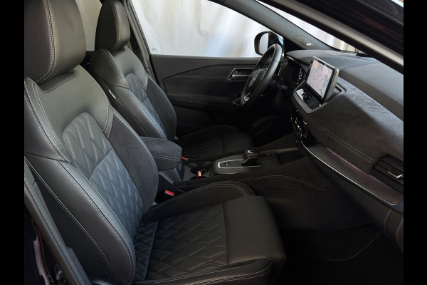 Nissan QASHQAI 1.3 160PK 1800KG TREKVERMOGEN TEKNA PLUS BOSE 20''LMV LEER ALCANTARA PANO MASSAGE BOSE STOEL/STUUR/RUIT VERW MATRIX.LED ELEK.KLE 03/2026 K ✅Top Auto's Wijchen , 30 Jaar Specialist in Nissan  : Alle Type's : Tekna / Plus / N-Design / N-Connecta / Limited Edition / Premium / Executive /  , Zowel PHEV / HEV / MHEV / TURBO / HYBRID