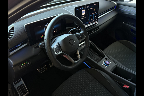 Volkswagen T-Roc 1.5 eTsi 150PK R-LINE EDITION BLACK STYLE IQ LED/GRIL/LOGO STOEL/STUUR.VERW ELEK.KLEP 2026