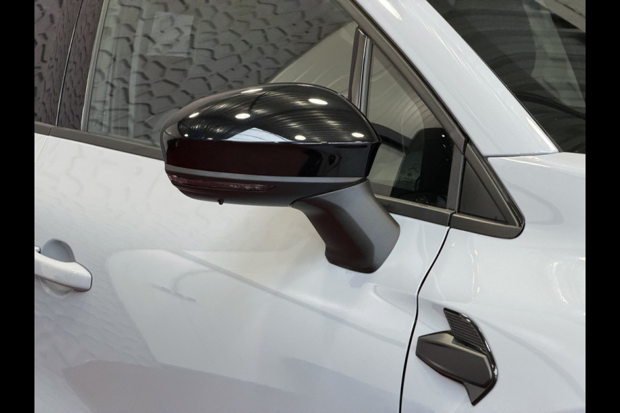 Renault Captur 1.3 160 PK 4 CIL CAMERA 18''LMV STOEL/STUUR .VERW PURE VISION LED 10'' R-LINK NAVI 2025 EDC-automaat (Efficiënt Dual Clutch) 7 Versnellingen 1200KG Trekgewicht ✅Top Auto's Wijchen✅ 170 Nieuwe en bijna nieuwe Auto's met : Benzine /  PHEV / Plug in hybrid / Hybrid / Mild hybrid / HEV / Keuze uit Techno / Alpine  / E-Tech / E Tech / Evolution / Esprit