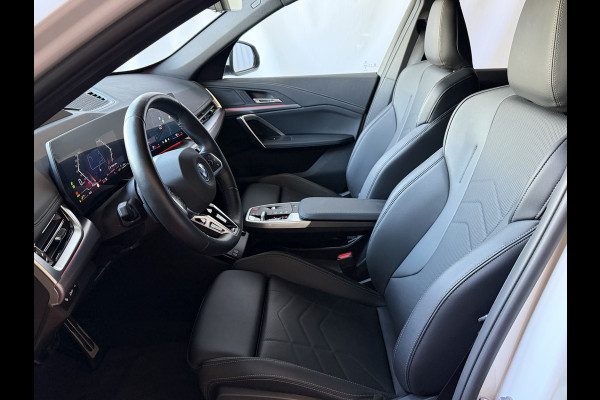 BMW X1 XDRIVE 25E M-SPORT LED PANO.SCHUIFDAK ELEK.KLEP NAVI STOELVERW M-SHADOW LINE ELEK.STOEL ZWARTE.HEMEL 2025 PHEV PLUG IN HYBRID AWD 4X4 4WD ✅ Top Auto's. Al 30 Jaar uw Bmw Specialist in ,  BMW M / M Sport / PHEV / HEV / Hybrid / Mhev / 25e / 30e / xDrive25e // xDrive30e / sDrive18i / sDrive20i / sDrive23i ✅