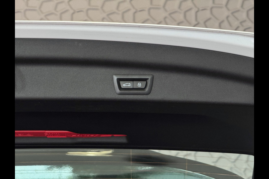 BMW X1 XDRIVE 25E M-SPORT LED PANO.SCHUIFDAK ELEK.KLEP NAVI STOELVERW M-SHADOW LINE ELEK.STOEL ZWARTE.HEMEL 2025 PHEV PLUG IN HYBRID AWD 4X4 4WD ✅ Top Auto's. Al 30 Jaar uw Bmw Specialist in ,  BMW M / M Sport / PHEV / HEV / Hybrid / Mhev / 25e / 30e / xDrive25e // xDrive30e / sDrive18i / sDrive20i / sDrive23i ✅