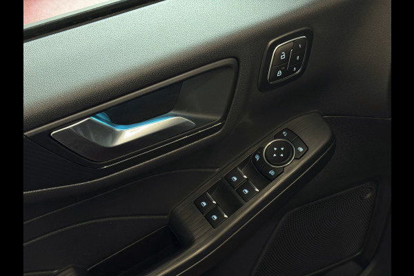 Ford Kuga 2.5 PHEV 243 PK ELEKTRISCHE HAAK ST-LINE X 2026 SCHUIFDAK 20''LMV B&O ELEK.STOEL STOEL/STUUR/RUIT VERW. 360.CAM phev ✅ Ford Wijchen / Al 30 Jaar verkopen wij Ford In Nederland / Wij leveren Nieuwe en Bijna nieuwe Ford's / Zowel : ST-Line X / St-Line / Titanium / Sound Edtioion / Active / Graphite Tech Editi