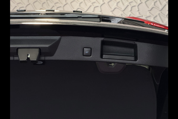 Ford Kuga 2.5 PHEV 243 PK ELEKTRISCHE HAAK ST-LINE X 2026 SCHUIFDAK 20''LMV B&O ELEK.STOEL STOEL/STUUR/RUIT VERW. 360.CAM phev ✅ Ford Wijchen / Al 30 Jaar verkopen wij Ford In Nederland / Wij leveren Nieuwe en Bijna nieuwe Ford's / Zowel : ST-Line X / St-Line / Titanium / Sound Edtioion / Active / Graphite Tech Editi