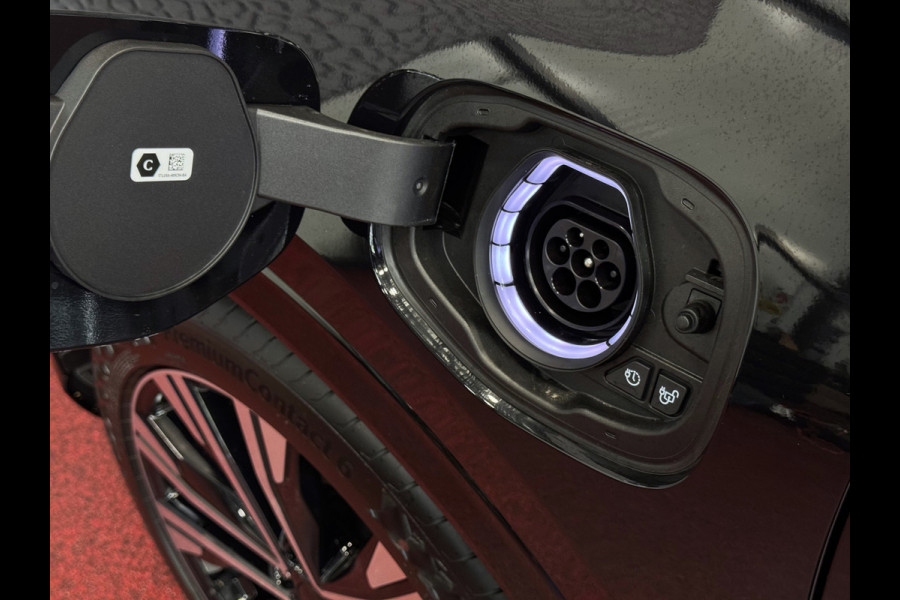 Ford Kuga 2.5 PHEV 243 PK ELEKTRISCHE HAAK ST-LINE X 2026 SCHUIFDAK 20''LMV B&O ELEK.STOEL STOEL/STUUR/RUIT VERW. 360.CAM phev ✅ Ford Wijchen / Al 30 Jaar verkopen wij Ford In Nederland / Wij leveren Nieuwe en Bijna nieuwe Ford's / Zowel : ST-Line X / St-Line / Titanium / Sound Edtioion / Active / Graphite Tech Editi