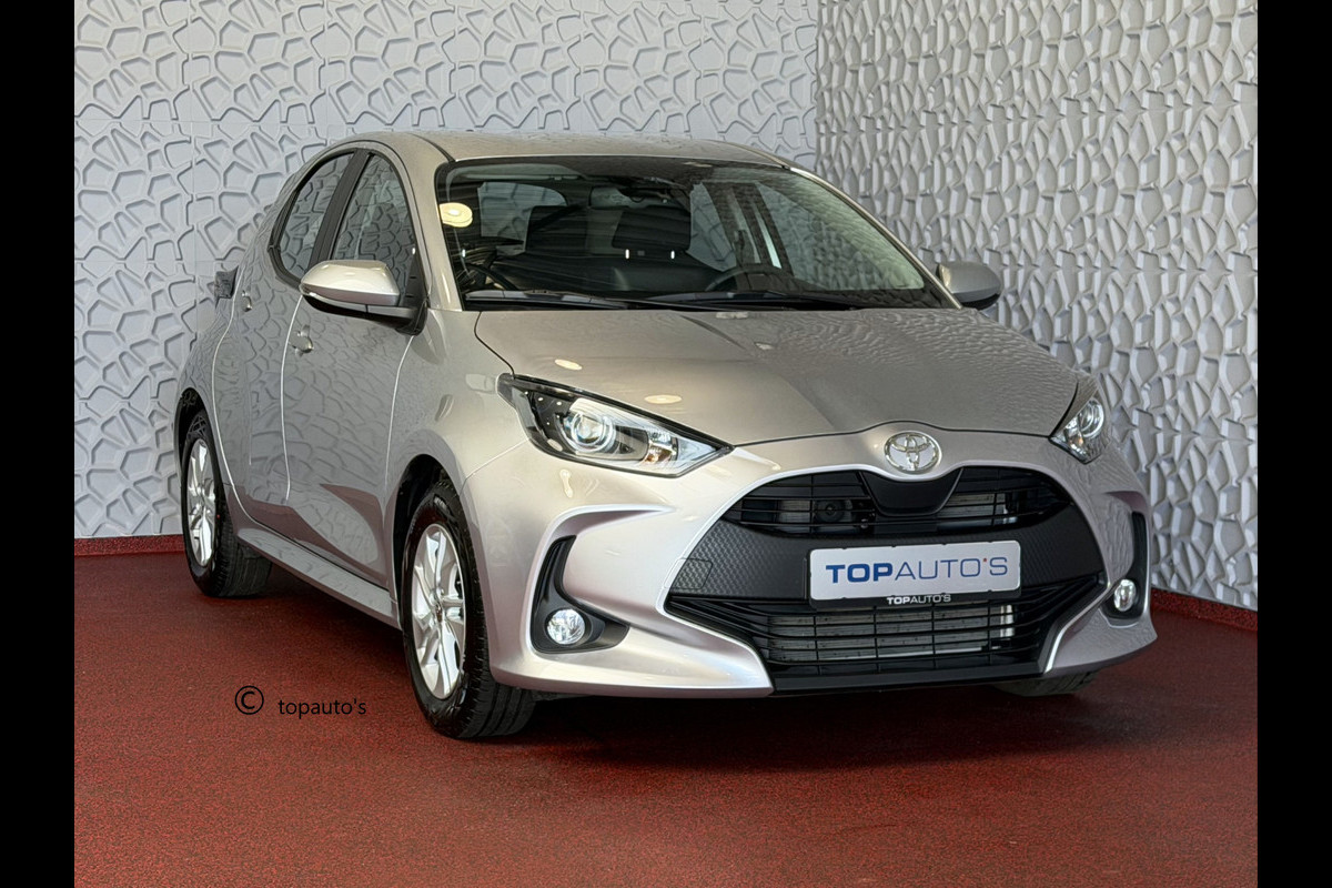 Toyota Yaris 1.5 HYBRID STOEL/STUUR VERW CARPLAY CAMERA LMV ADAP.CRUISE ✅ Top Auto's Wijchen , Al 30 Jaar verkoop van Toyota , Type's Launch / Executive / Dynamic / First Edition / Business / Zowel Phev / Hev / Benzine / met fabrieksgarantie ✅