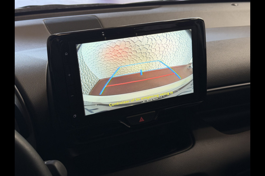 Toyota Yaris 1.5 HYBRID STOEL/STUUR VERW CARPLAY CAMERA LMV ADAP.CRUISE ✅ Top Auto's Wijchen , Al 30 Jaar verkoop van Toyota , Type's Launch / Executive / Dynamic / First Edition / Business / Zowel Phev / Hev / Benzine / met fabrieksgarantie ✅