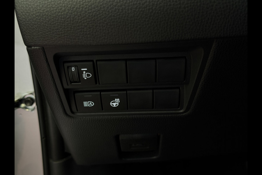 Toyota Yaris 1.5 HYBRID STOEL/STUUR VERW CARPLAY CAMERA LMV ADAP.CRUISE ✅ Top Auto's Wijchen , Al 30 Jaar verkoop van Toyota , Type's Launch / Executive / Dynamic / First Edition / Business / Zowel Phev / Hev / Benzine / met fabrieksgarantie ✅