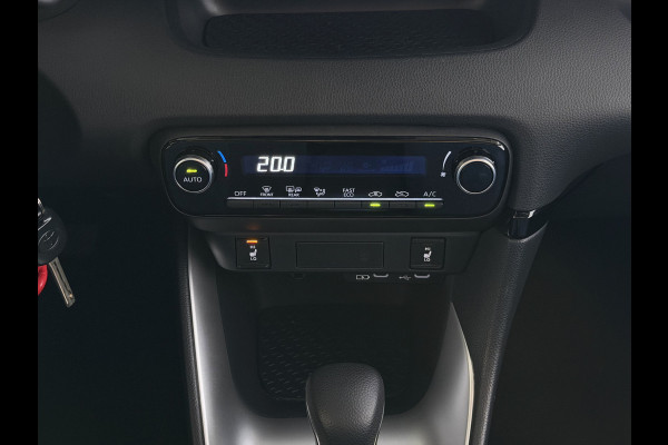 Toyota Yaris 1.5 HYBRID STOEL/STUUR VERW CARPLAY CAMERA LMV ADAP.CRUISE ✅ Top Auto's Wijchen , Al 30 Jaar verkoop van Toyota , Type's Launch / Executive / Dynamic / First Edition / Business / Zowel Phev / Hev / Benzine / met fabrieksgarantie ✅