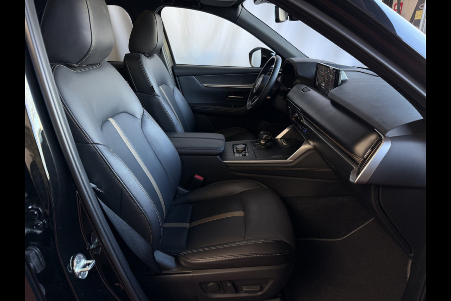 Mazda CX-60 2.5 e-SkyActiv PHEV HOMURA ELEK.STOEL STOEL/STUUR.VERW/VENTILATIE HEADUP AWD 4X4 4WD ✅ Top Auto's Wijchen. Al 30 Jaar verkoop van Mazda , Alle Modellen PHEV / HEV / BENZINE✅