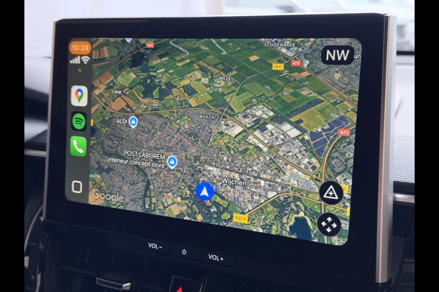 Toyota Corolla Cross 12/2024 HYBRID 140 STYLE LED KEYLESS CARPLAY NAVI CAMERA STOEL/STUUR VERW. ELEK.KLEP ADAP CRUISE PDC ✅ Top Auto's Wijchen , Al 30 Jaar verkoop van Toyota , Type's Launch / Executive / Dynamic / First Edition / Business / Zowel Phev / Hev / Benzine / met fabrieksgarantie ✅