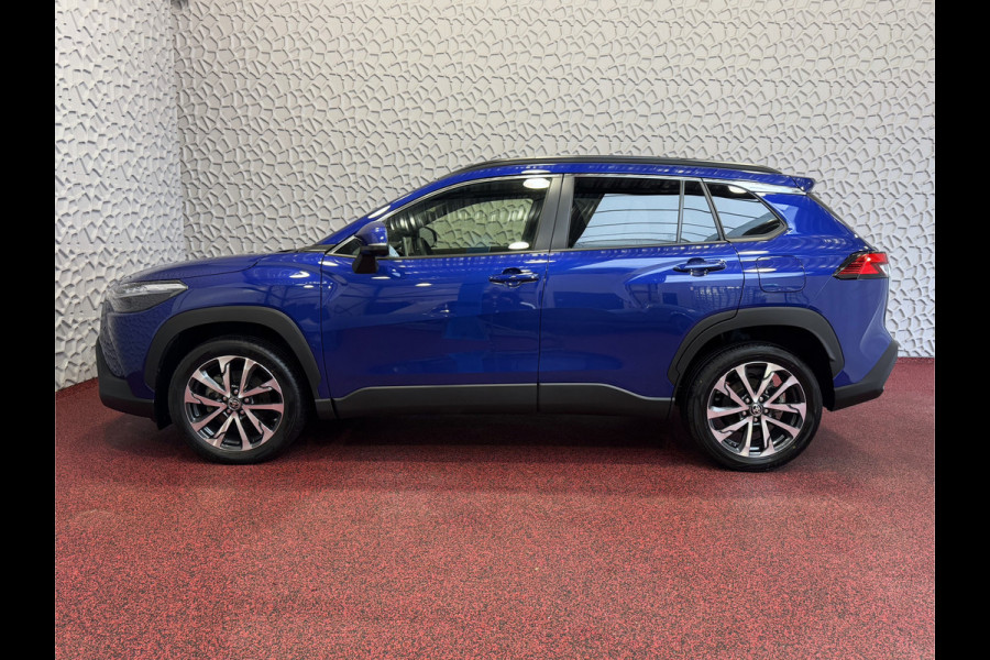 Toyota Corolla Cross 12/2024 HYBRID 140 STYLE LED KEYLESS CARPLAY NAVI CAMERA STOEL/STUUR VERW. ELEK.KLEP ADAP CRUISE PDC ✅ Top Auto's Wijchen , Al 30 Jaar verkoop van Toyota , Type's Launch / Executive / Dynamic / First Edition / Business / Zowel Phev / Hev / Benzine / met fabrieksgarantie ✅