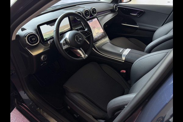 Mercedes-Benz C-Klasse 300e 313PK PHEV 12/2024 AVANTGARDE TREKHAAK HALF LEER CAMERA ELEK/STOEL/VERWARMD 12/2024 PHEV PLUG IN HYBRIDE phev