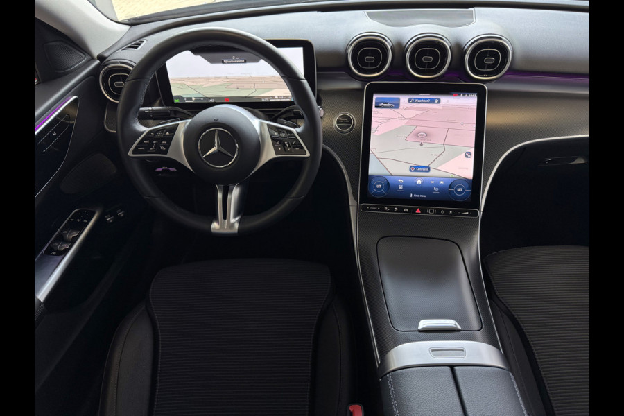 Mercedes-Benz C-Klasse 300e 313PK PHEV 12/2024 AVANTGARDE TREKHAAK HALF LEER CAMERA ELEK/STOEL/VERWARMD 12/2024 PHEV PLUG IN HYBRIDE phev