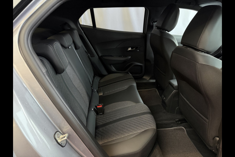 Peugeot 2008 1.2 HYBRID 145e ALLURE CARPLAY I-COCKPIT NAVI CAMERA ADAP.CRUISE ✅Top Auto's Wijchen , 30 Jaar Specialist in Peugeot : Alle Type's : Style / GT / GT-Line / Allure / Business / Active / Zowel PHEV / HEV / MHEV / Benzine ✅