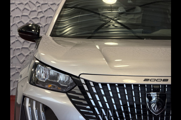 Peugeot 2008 1.2 HYBRID 145e ALLURE CARPLAY I-COCKPIT NAVI CAMERA ADAP.CRUISE ✅Top Auto's Wijchen , 30 Jaar Specialist in Peugeot : Alle Type's : Style / GT / GT-Line / Allure / Business / Active / Zowel PHEV / HEV / MHEV / Benzine ✅