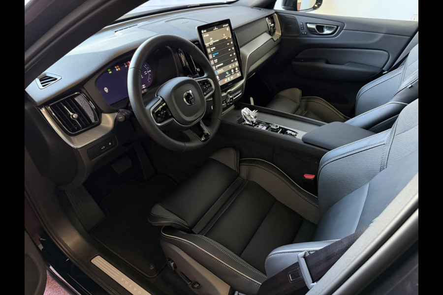 Volvo XC60 2.0 T6 AWD PLUS BLACK EDITION NIEUWSTE MODEL SCHUIFDAK HARMAN KARDON LEER PHEV Plug in Hybrid ✅ Top Auto's Wijchen ,  Altijd een Ruim aanbod van Volvo's i  BUSINESS / CORE / BRIGHT / DARK / ULTRA DARK / PLUS DARK / BLACK EDITION  / ESSENTIAL / T6 / T8 ✅